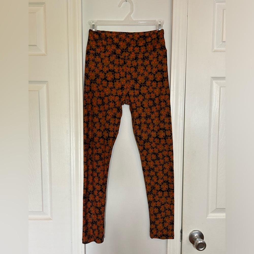 Black LuLaRoe Leggings with Brown and Orange Bears